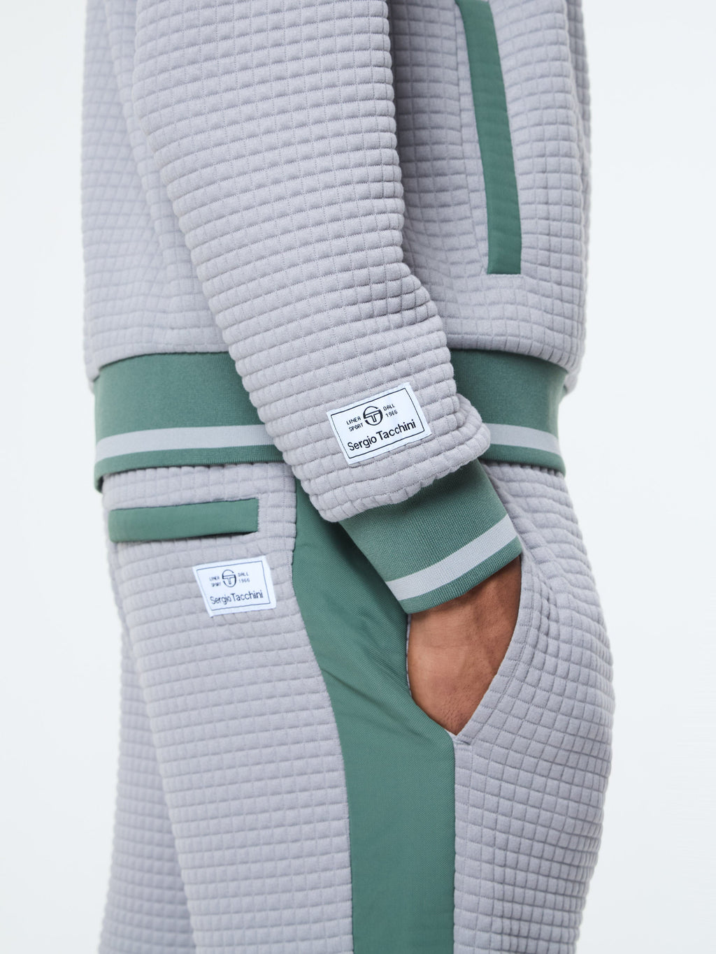 Netto Quarter Zip- Sleet