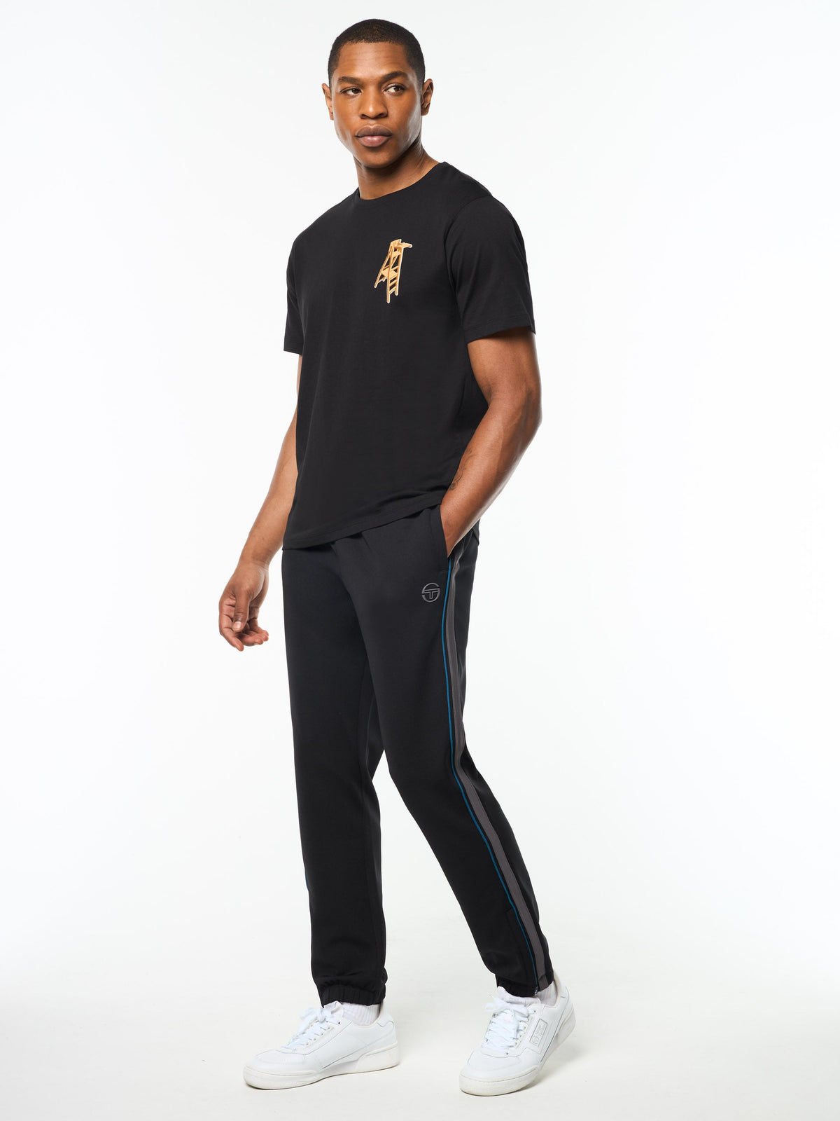 Arbitro T-Shirt- Black Beauty