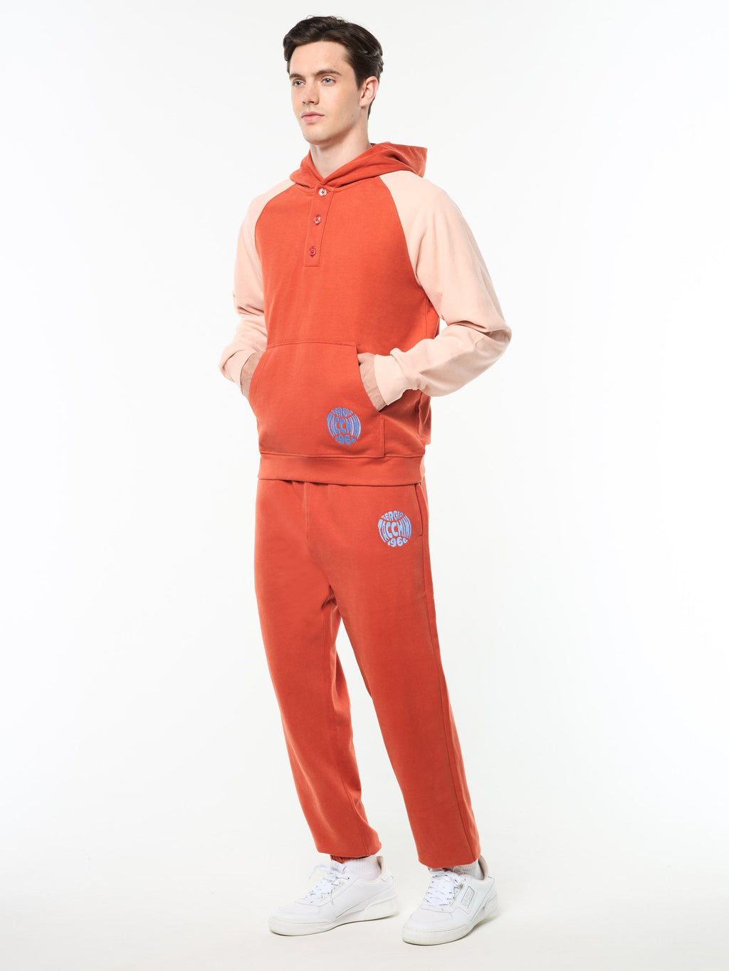 Vincere Hoodie- Hot Sauce
