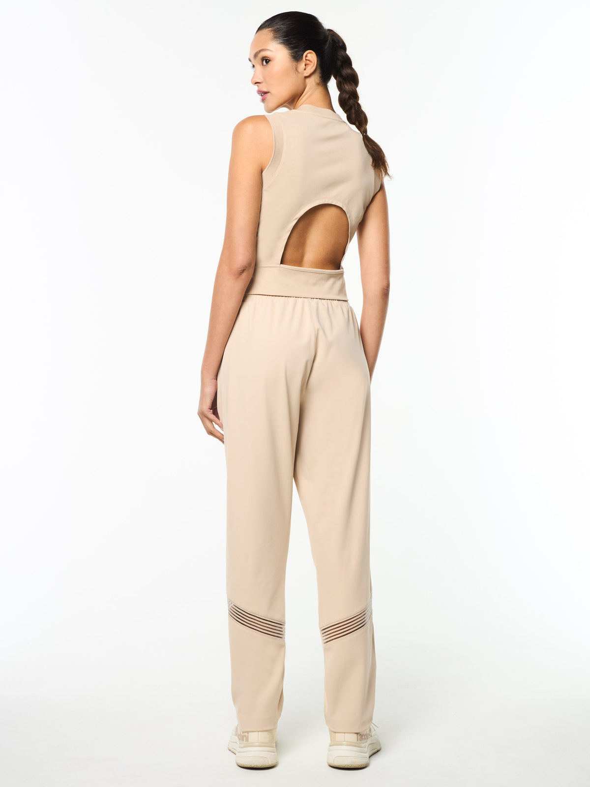 Noemi Top- Humus