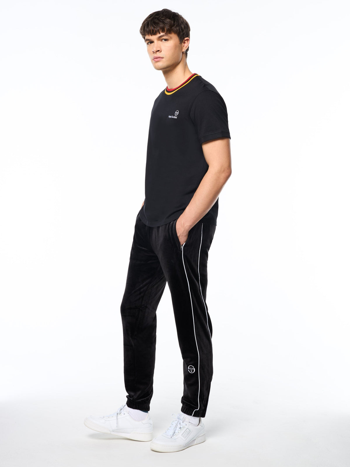 World Champion T-Shirt-Black Beauty